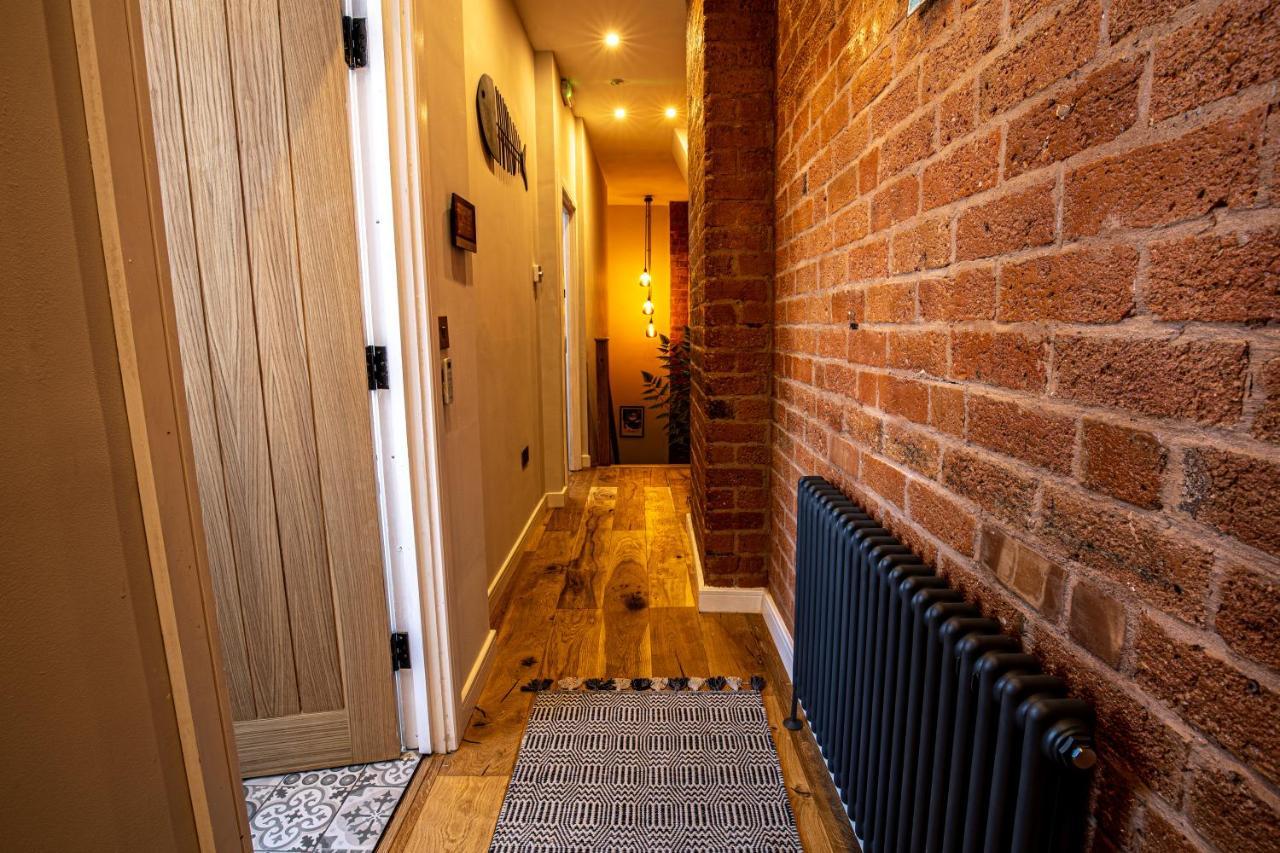 Vila Vip 3Br Grade2 Luxurious Industrial House With Wood Fire, Electric Blinds And Big Cast Iron Windows In The Heart Of The Jq Birmingham Exteriér fotografie