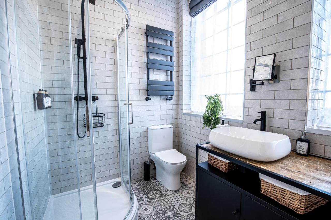 Vila Vip 3Br Grade2 Luxurious Industrial House With Wood Fire, Electric Blinds And Big Cast Iron Windows In The Heart Of The Jq Birmingham Exteriér fotografie